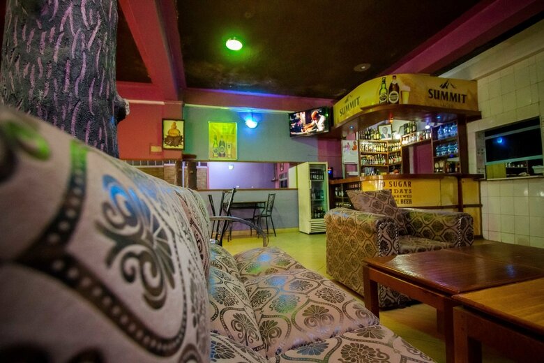 Viewers Park Hotel
