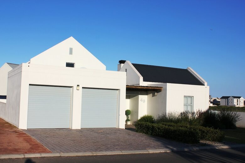 6 Sea Diamond Self Catering