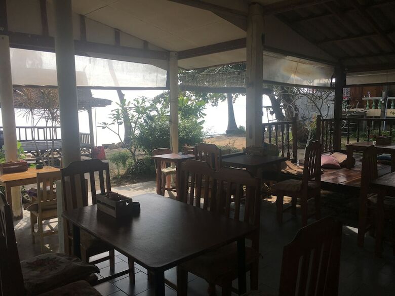 Hotel Blue Lotus Resort