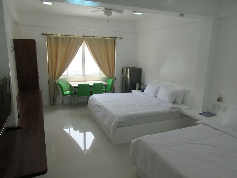 Bluewave Hotel