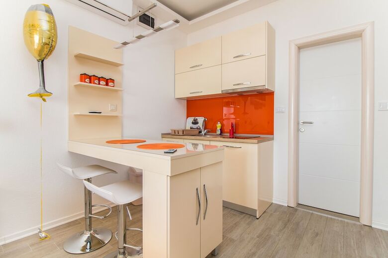 Apartments Rakuljic