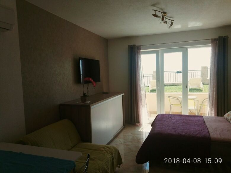 Apartments Rakuljic