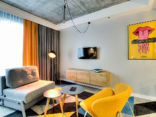 Hotel Lwowska 1