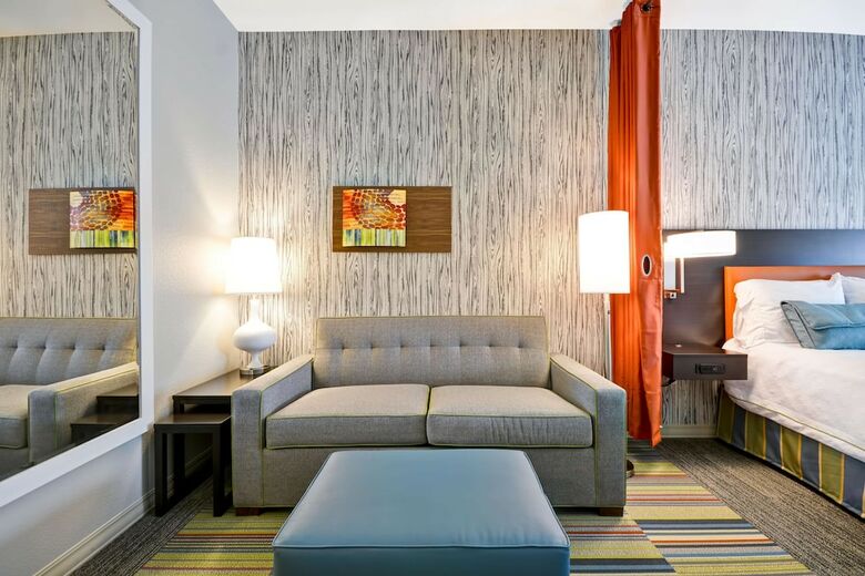 Hotel Home2 Suites By Hilton Evansville