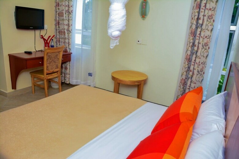 Esella Country Hotel