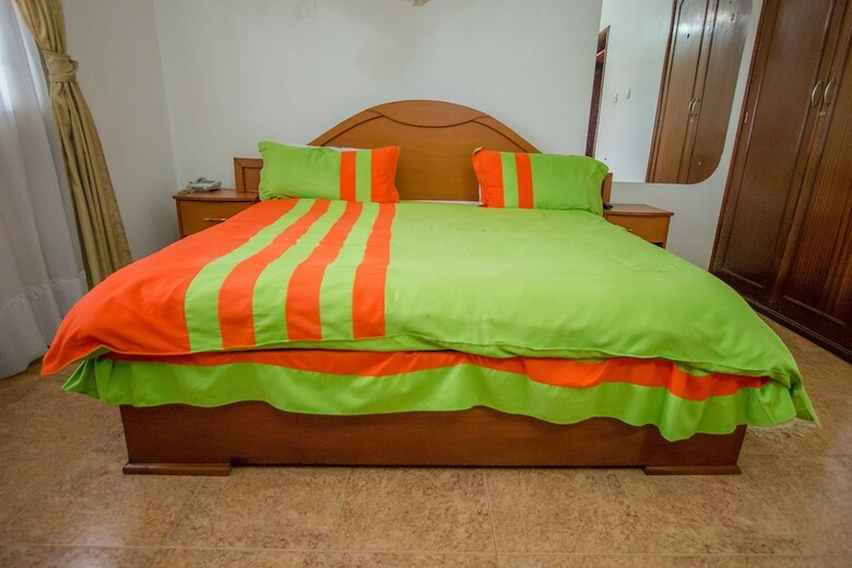Zebra Hotel