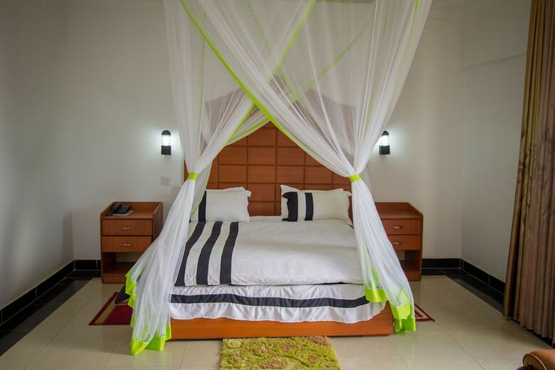 Zebra Hotel