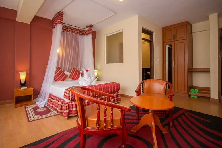 Hotel Hillcourt Resort And Spa