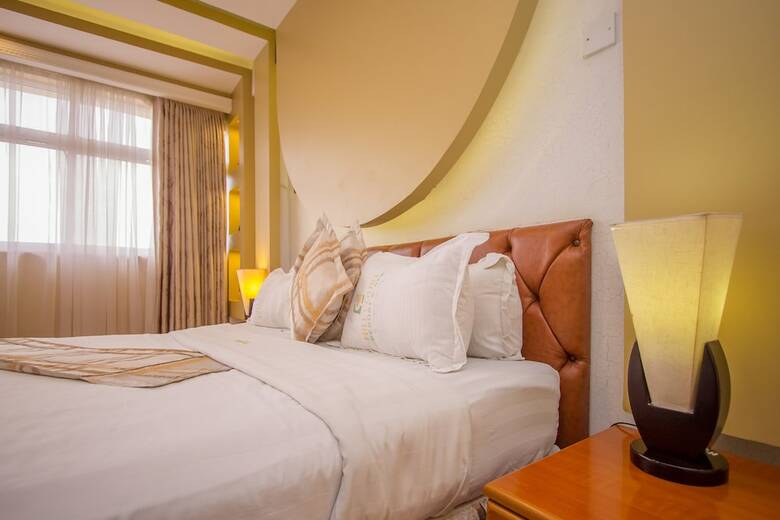Hotel Hillcourt Resort And Spa