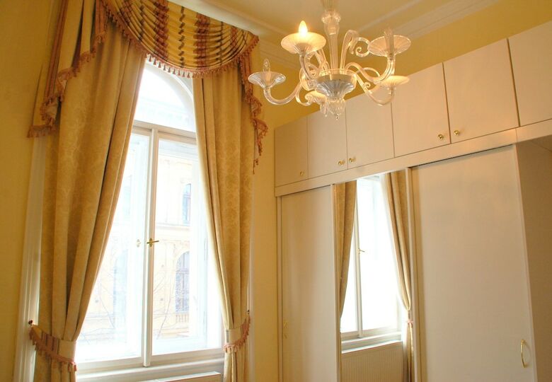 Bohemia Antique Apartment