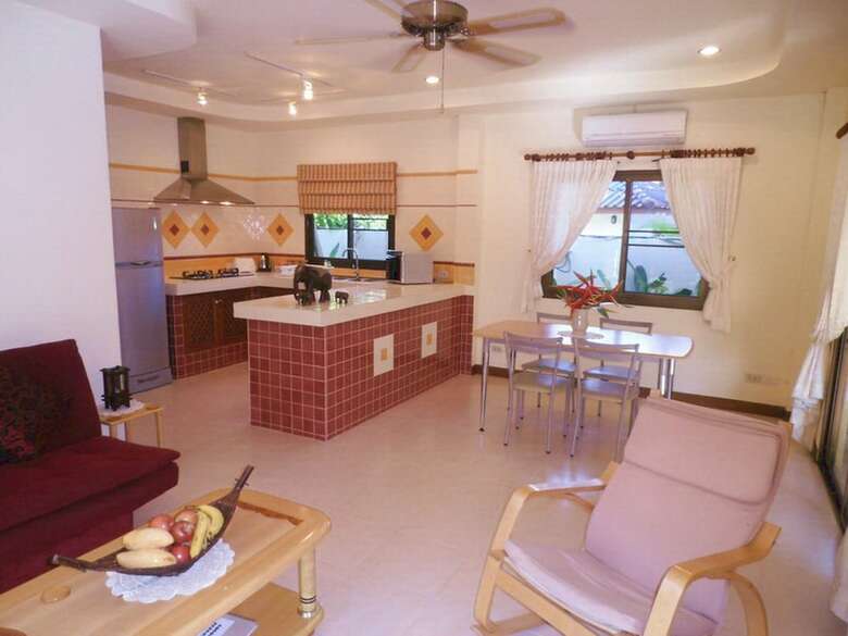 Coconut Paradise Holiday Villas