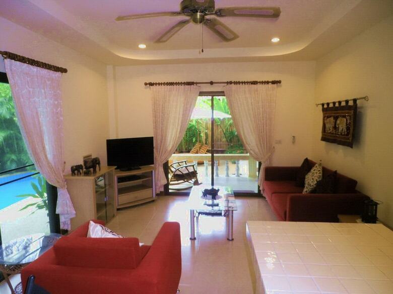 Coconut Paradise Holiday Villas