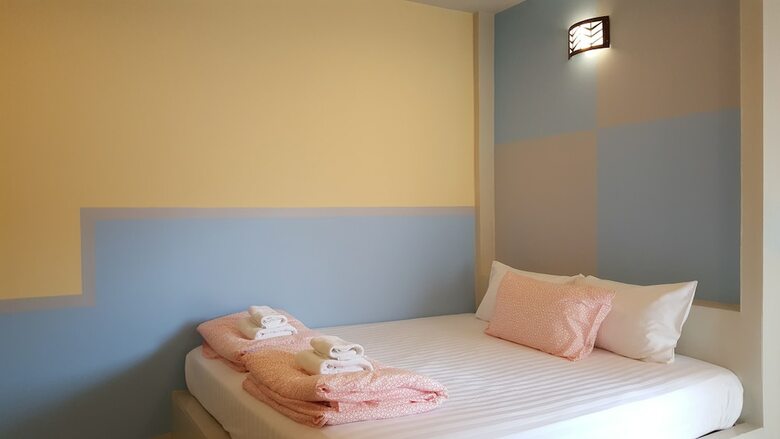 Hotel Juntima Place At Amphawa