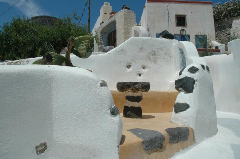 Black Rock Traditional Rooms