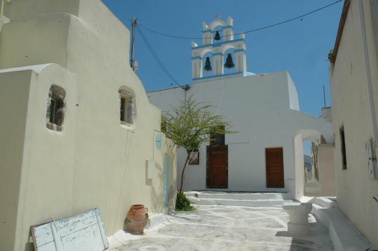 Black Rock Traditional Rooms