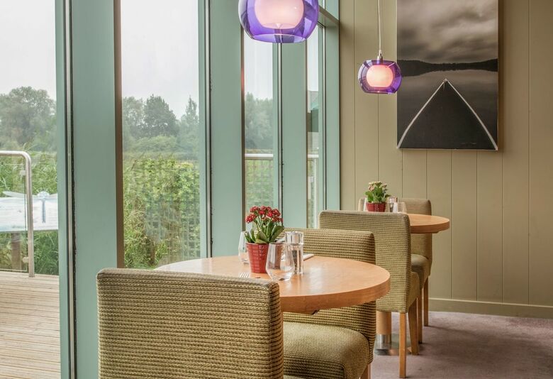 Hotel de Vere Cotswold Water Park