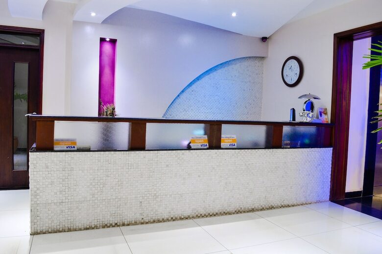 Jewelstone Hotel