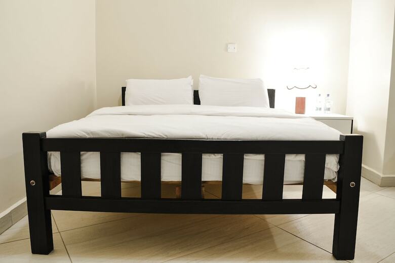 Jewelstone Hotel