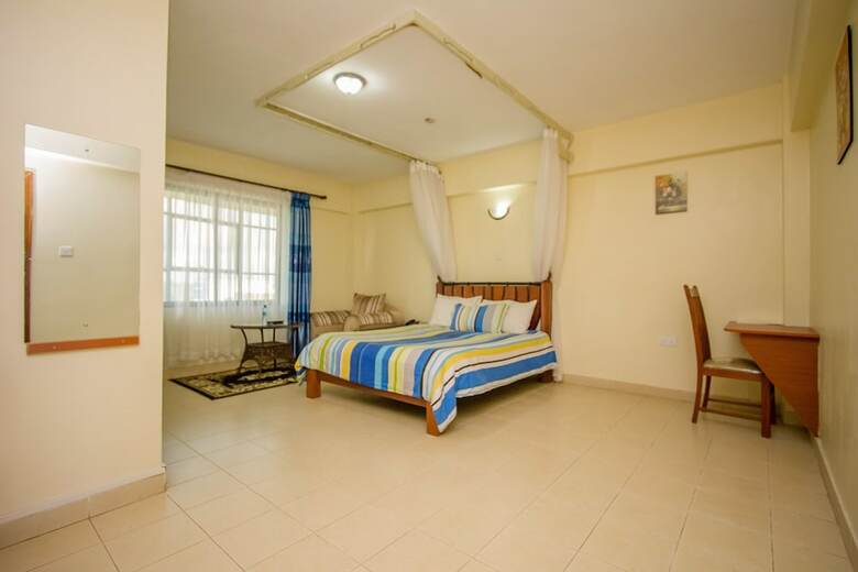Meru Paramount Hotel
