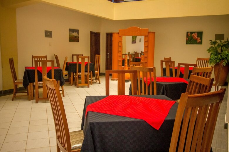 Meru Paramount Hotel