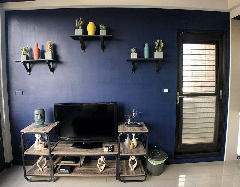 Q Square Apartment