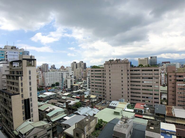 Q Square Apartment