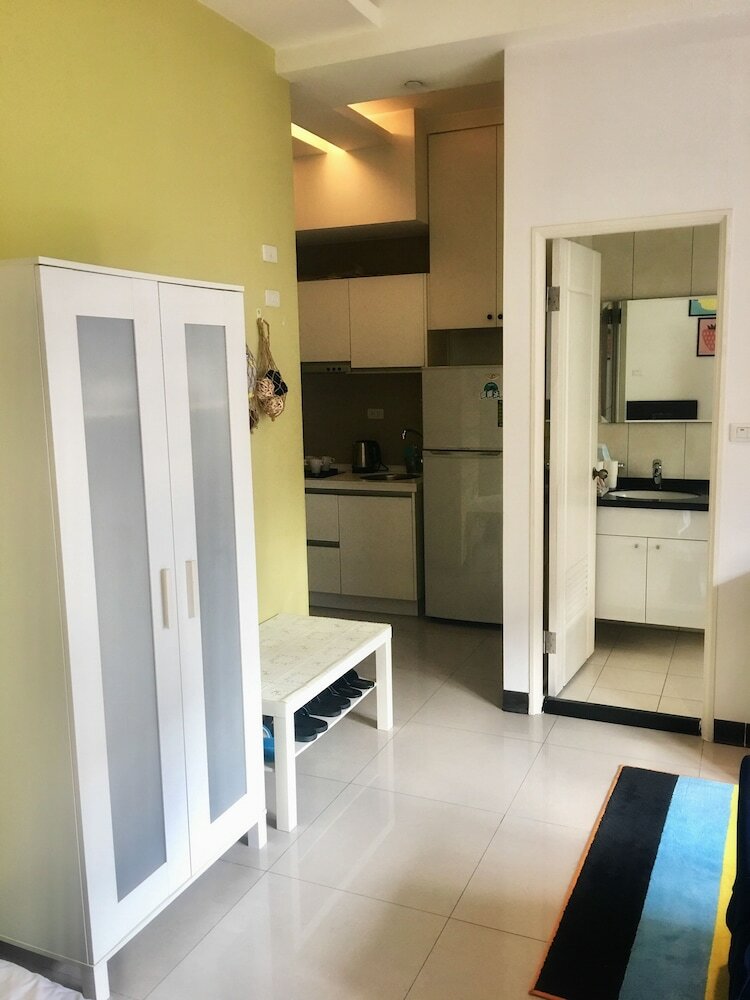 Q Square Apartment