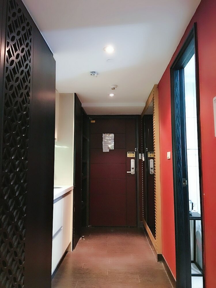 Q Square Apartment