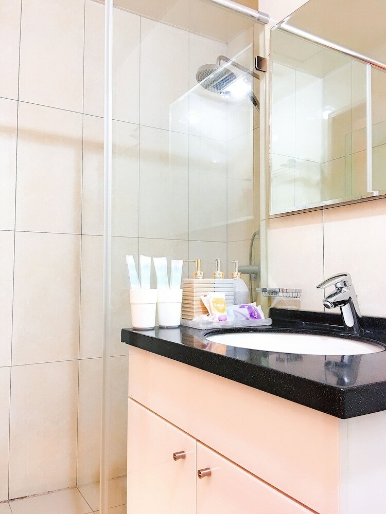Q Square Apartment