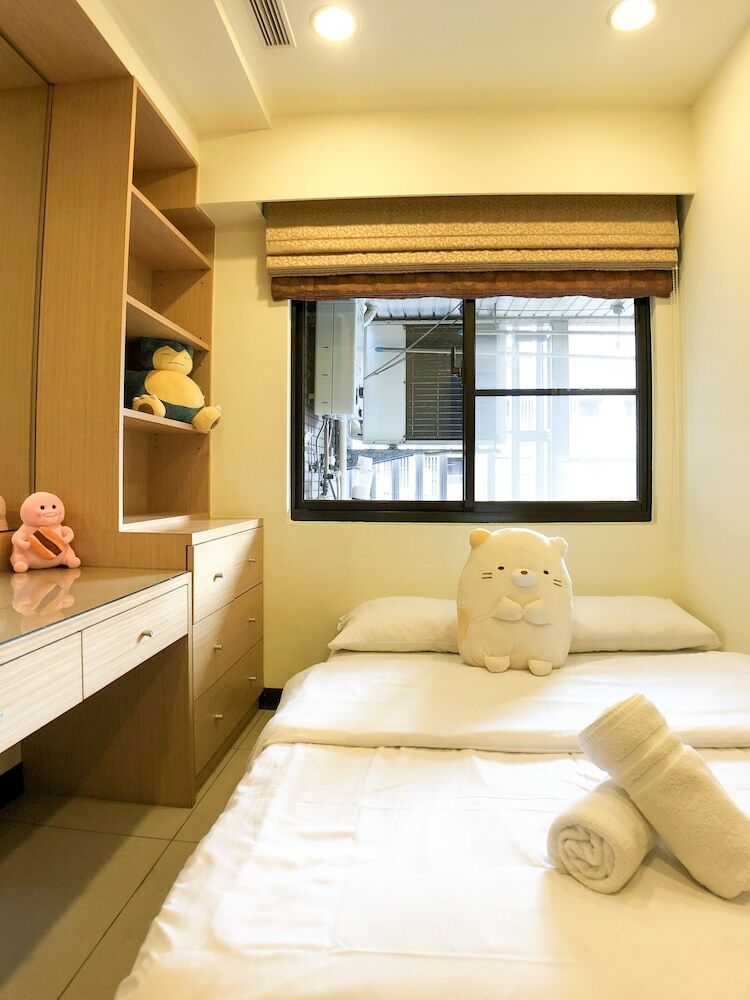 Q Square Apartment
