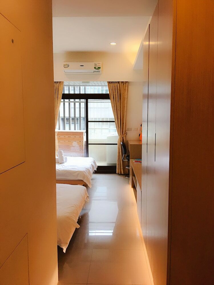 Q Square Apartment