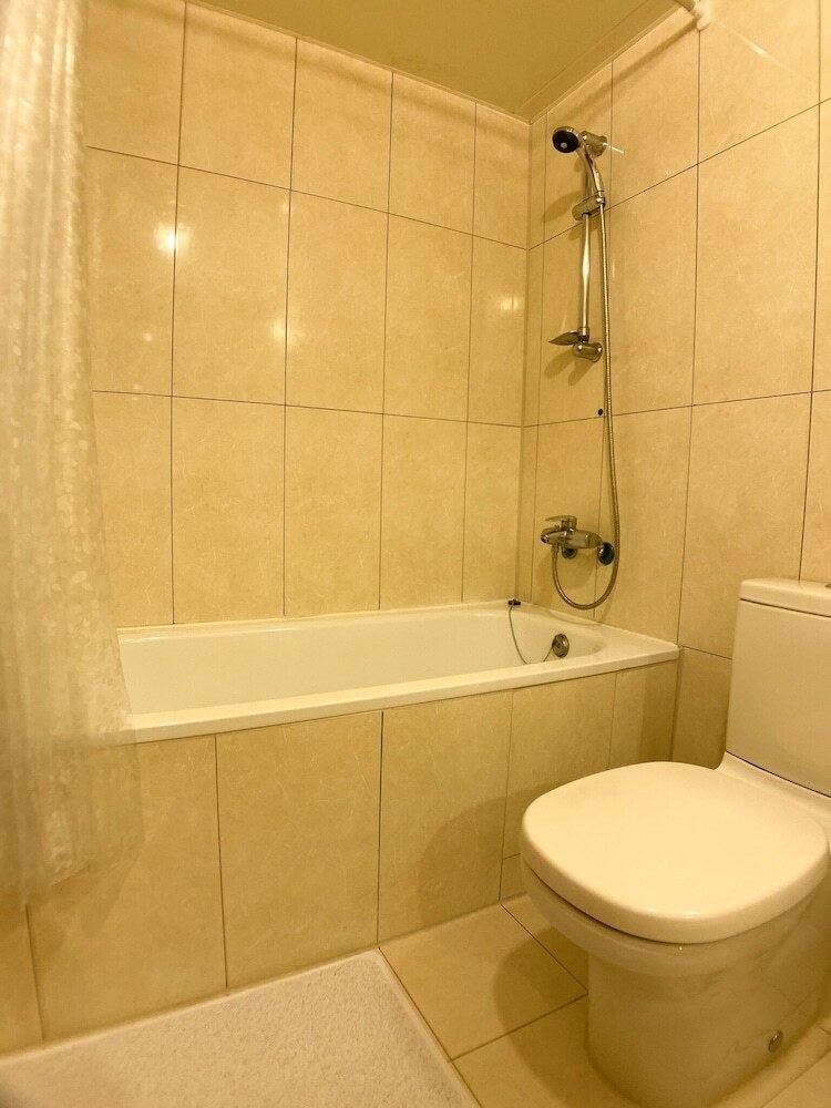 Q Square Apartment