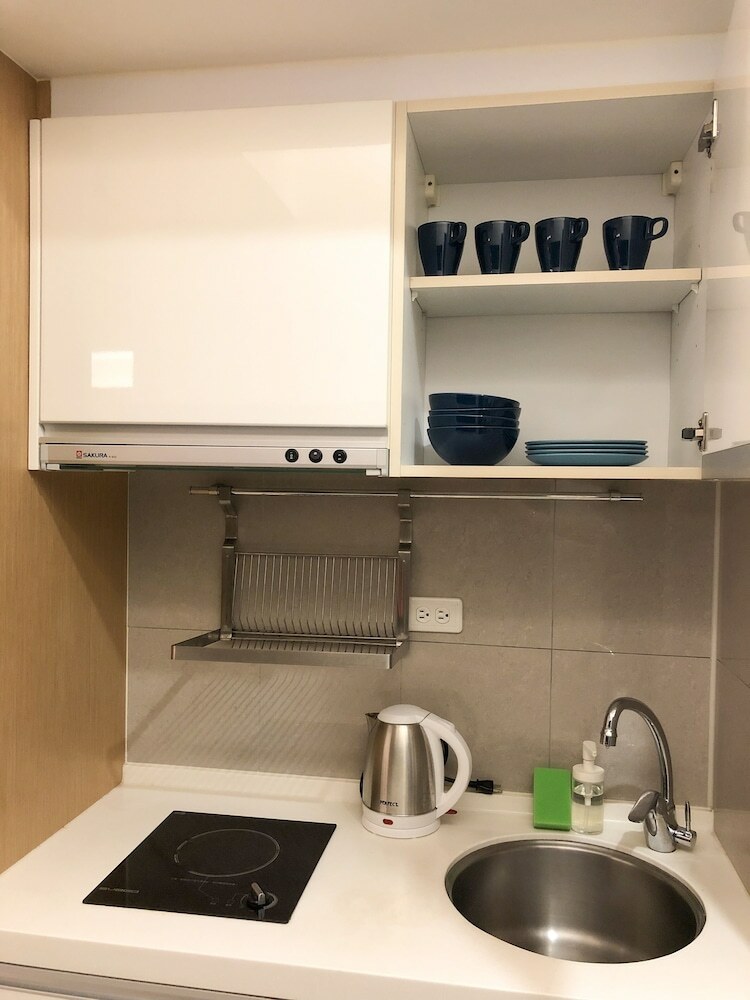 Q Square Apartment