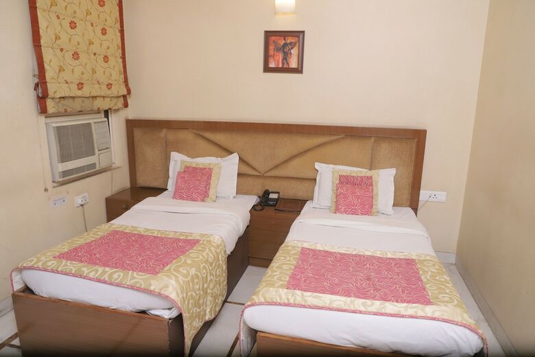 Hotel Singh Sahib