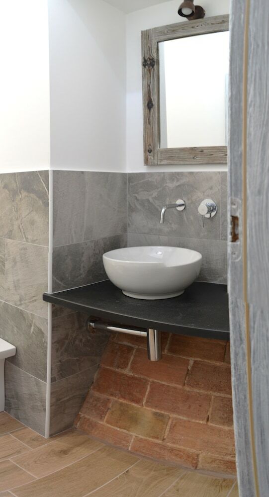 Bed & Breakfast Cascina Dovese