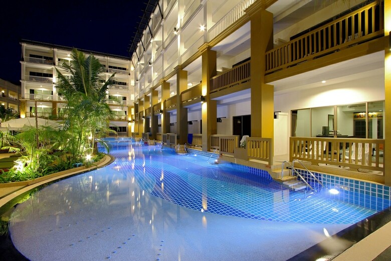 Hotel Kata Sea Breeze Resort