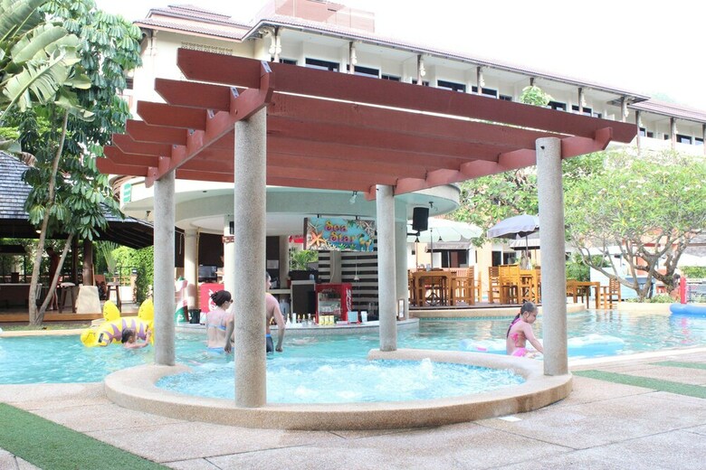 Hotel Kata Sea Breeze Resort