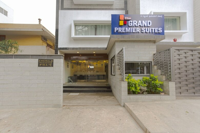 Hotel Treebo Grand Premier Suites