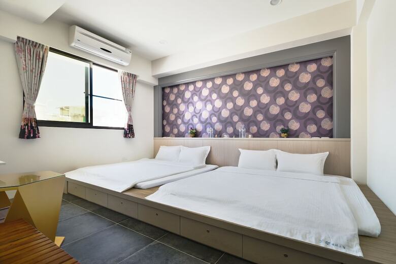 Hotel Zhizhu Love House