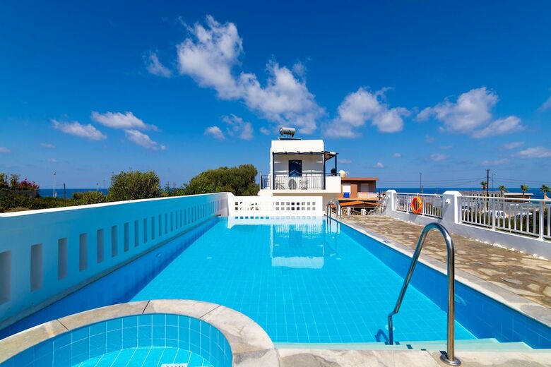 Apartamentos Okirroi Villas