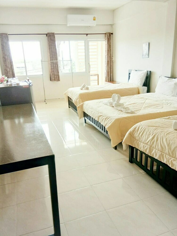 Rueangrat Hotel