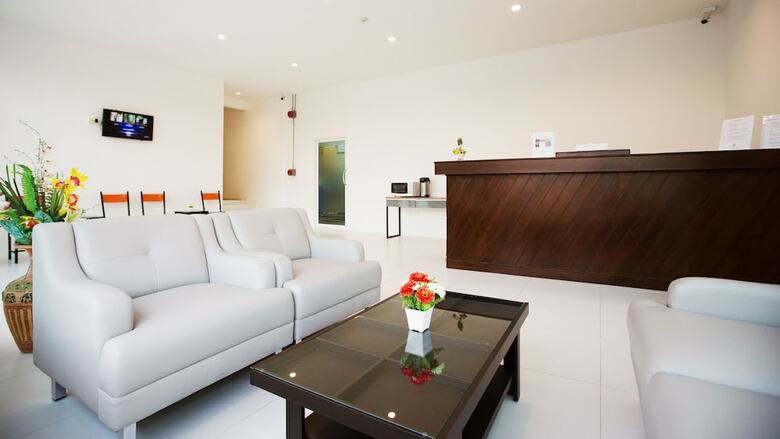 B2 Korat Boutique & Budget Hotel