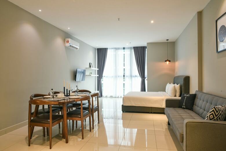 Aparthotel Daily Suites Atria