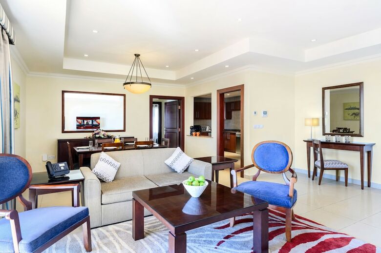 Hotel Sedra Arjaan By Rotana