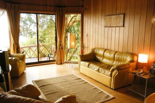 Caba�as Bahia Celeste, Puerto Varas