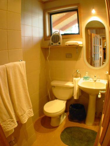 Caba�as Bahia Celeste, Puerto Varas