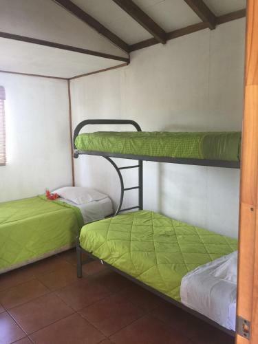 Lodge Caba�as Maheva Rapanui