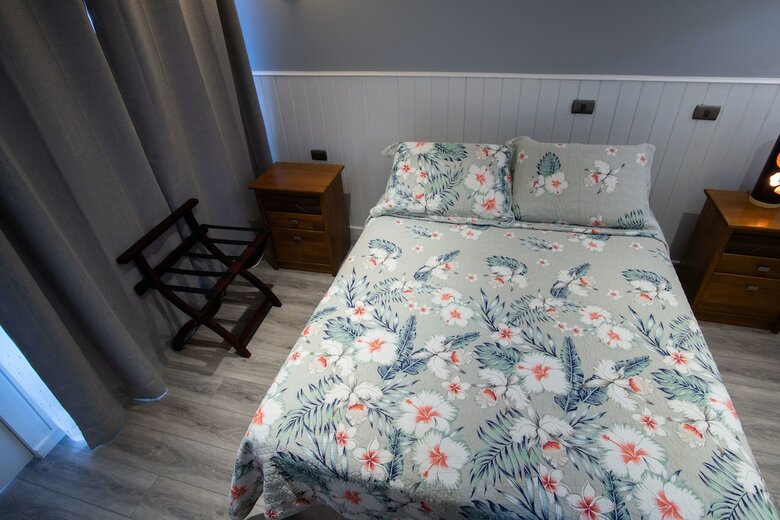 Inaki Uhi Hotel