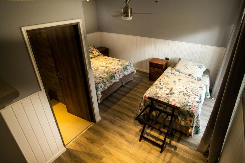 Inaki Uhi Hotel