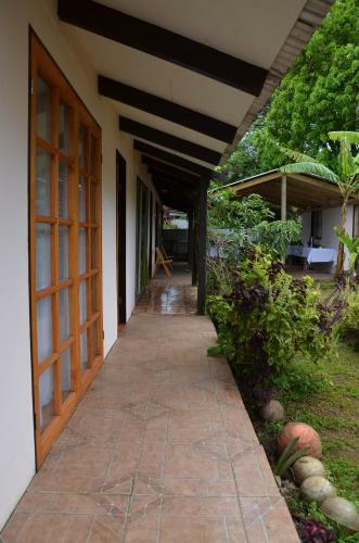 Hostal Korina's Guesthouse
